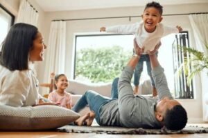 6 Ways to Enjoy More Time with Friends and Family